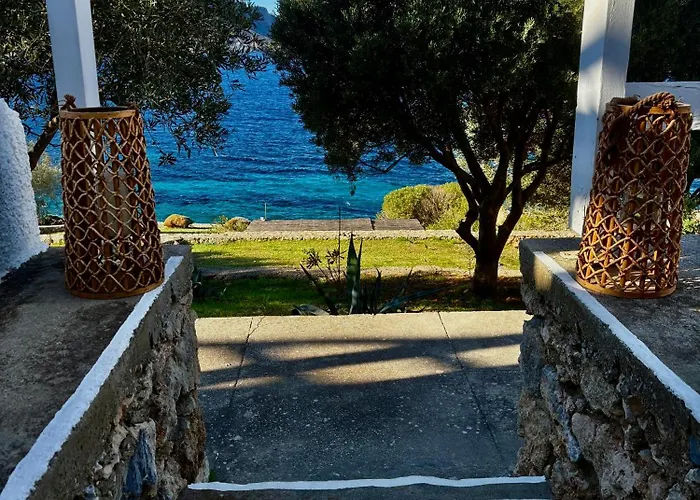 Armeos Blue アパート Myrties